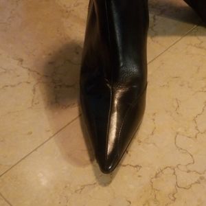 Brand new black 🇮🇪 leather boots